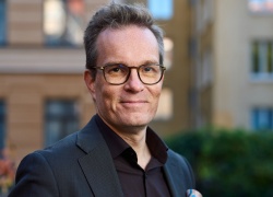 Mistä elinvoimaa kaupunkien keskustoihin?