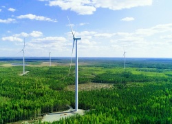 Tällä hetkellä vain alle neljä prosenttia rakennetusta tuulivoimasta Itä-Suomessa